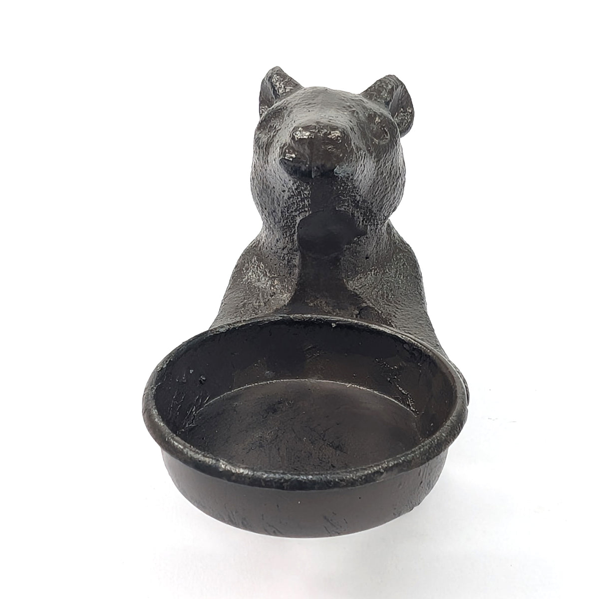 Front view of the mouse and round tea light dish